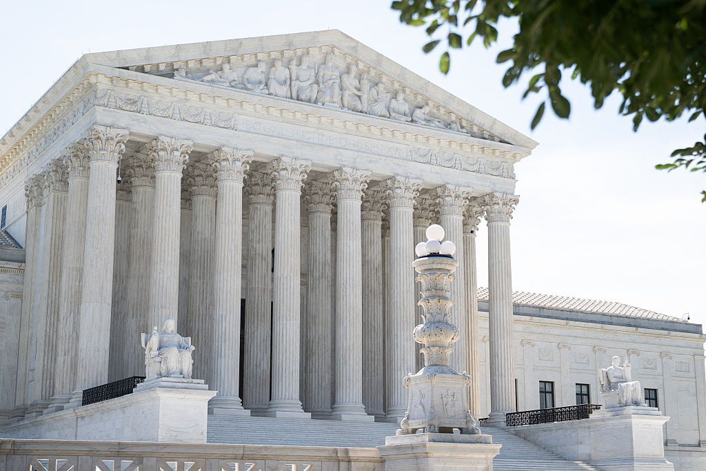 Trump administration asks justices to allow border wall construction to continue